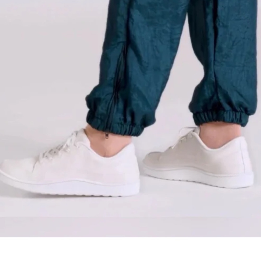 Allbirds Canvas Pacers